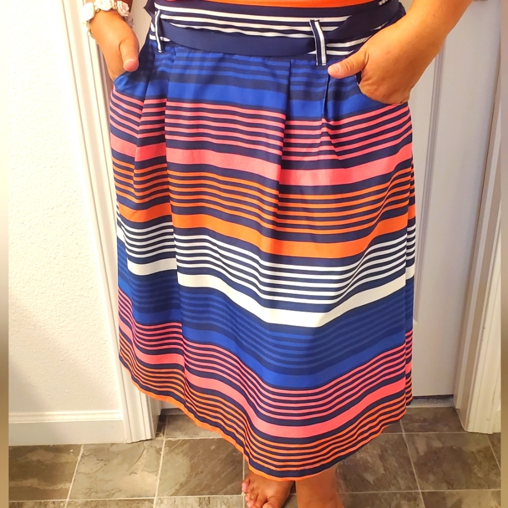 Beautiful Midi skirt